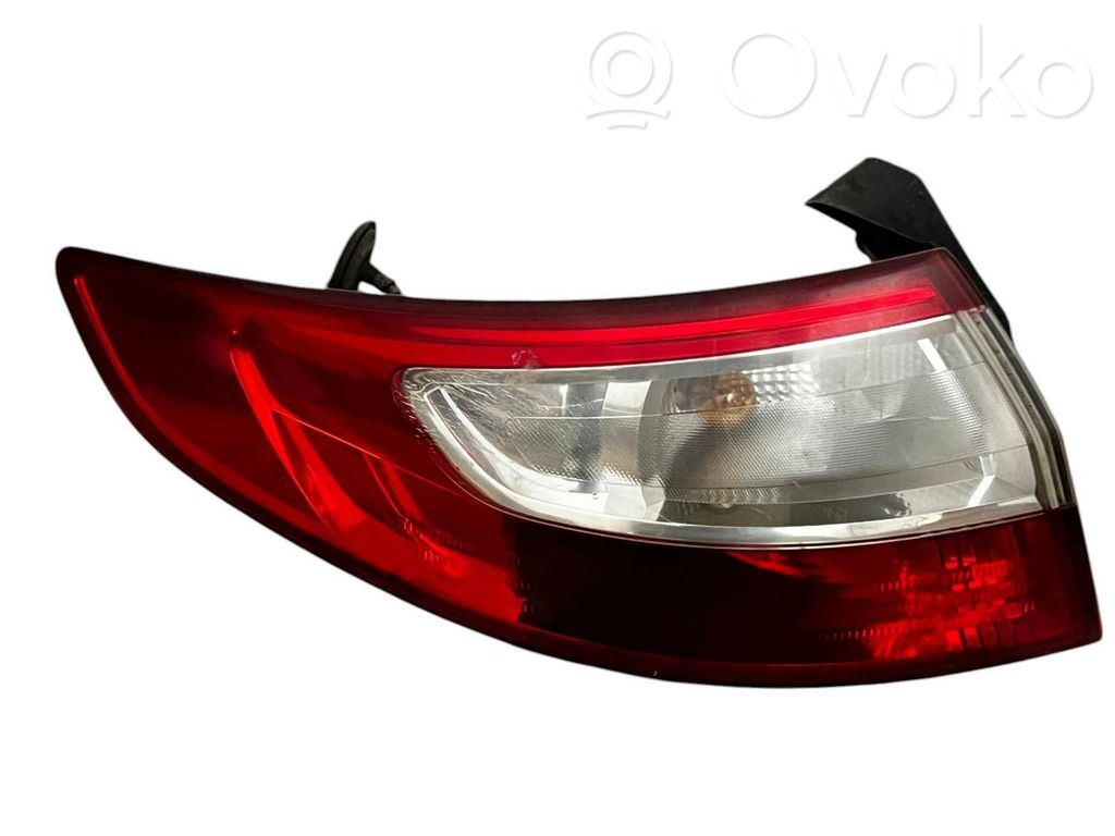 Renault Fluence Luz trasera/de freno 