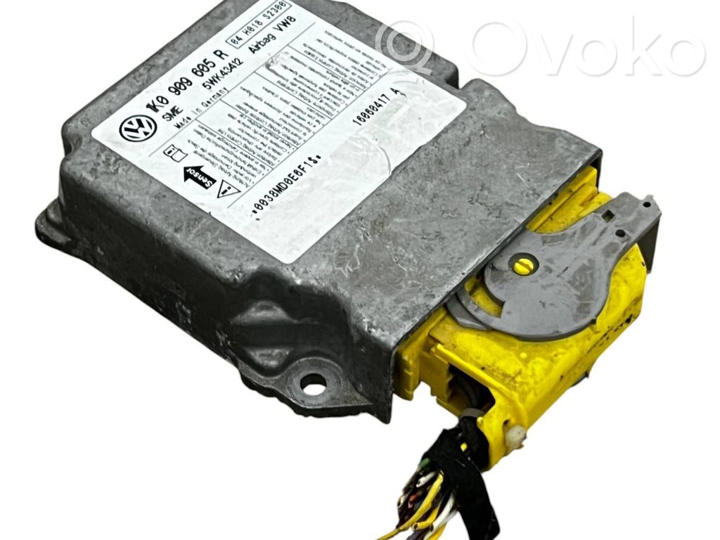 Volkswagen Golf IV Unitate/modul de comandă airbaguri 