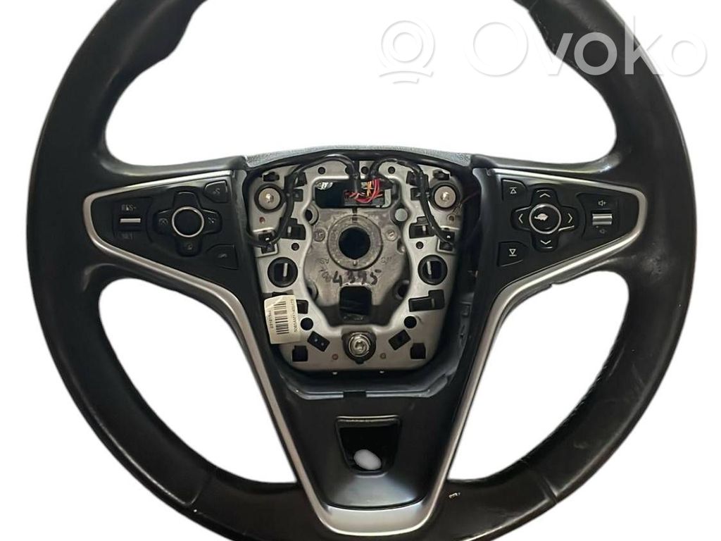 Opel Insignia A Ohjauspyörä 