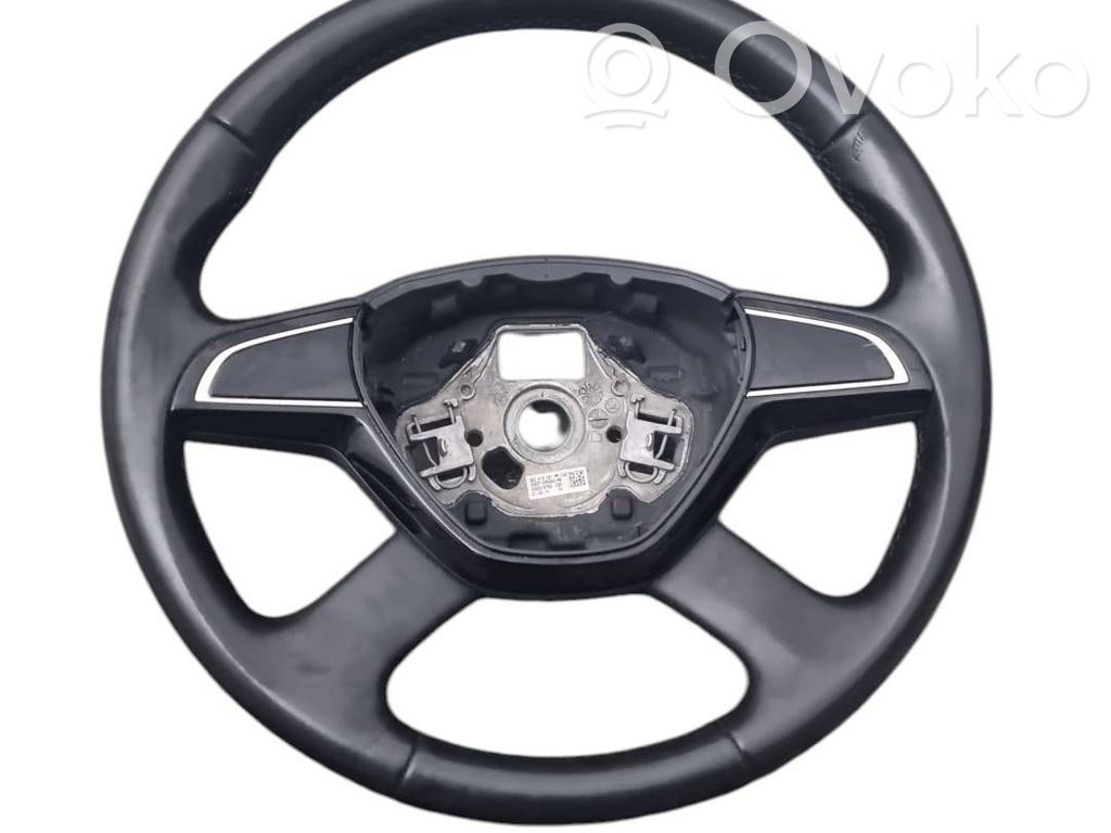 Skoda Fabia Mk2 (5J) Ohjauspyörä 