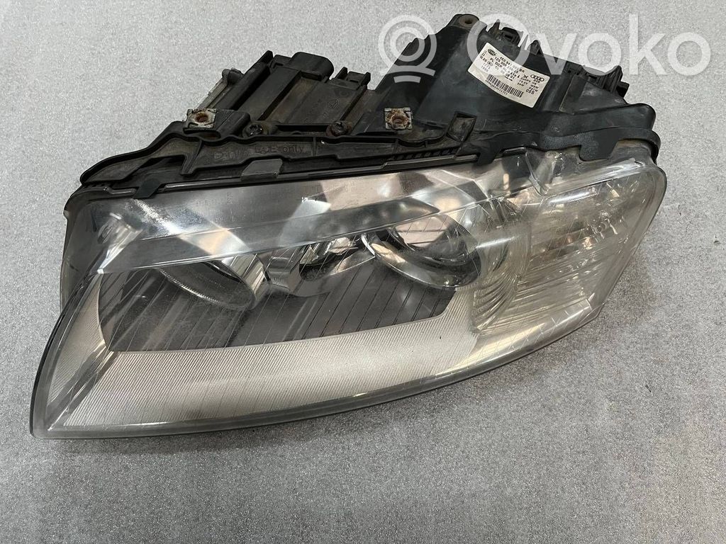Headlight/headlamp   4E0941003BR