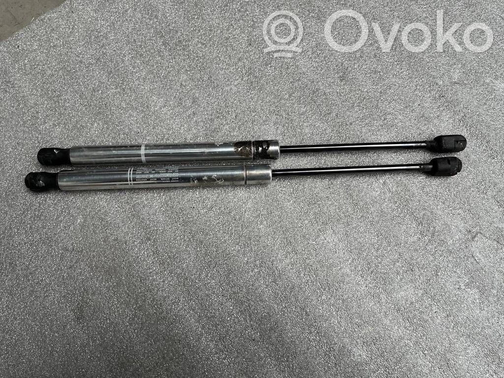 Audi A8 S8 D3 4E Tailgate/trunk strut/damper 