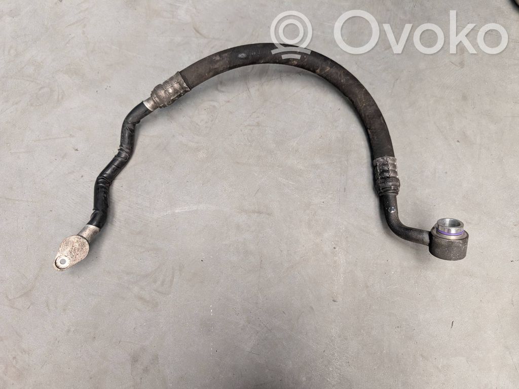 Audi A8 S8 D3 4E Ilmastointilaitteen putki (A/C) 