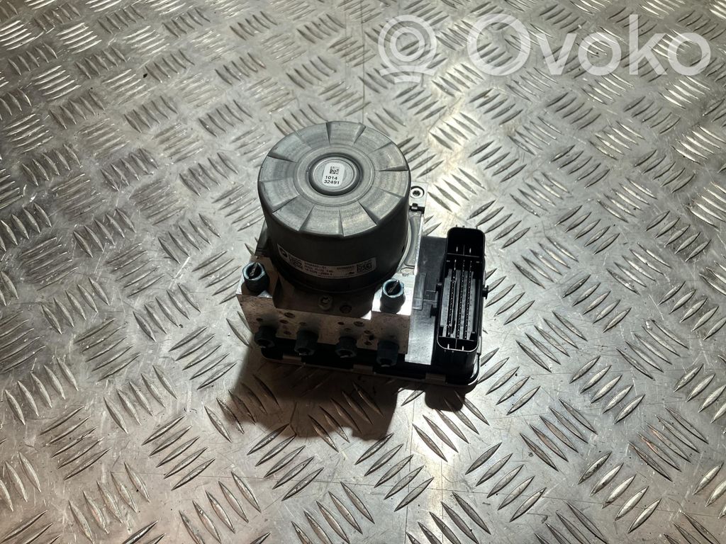 BMW 1 F40 Bomba de ABS 