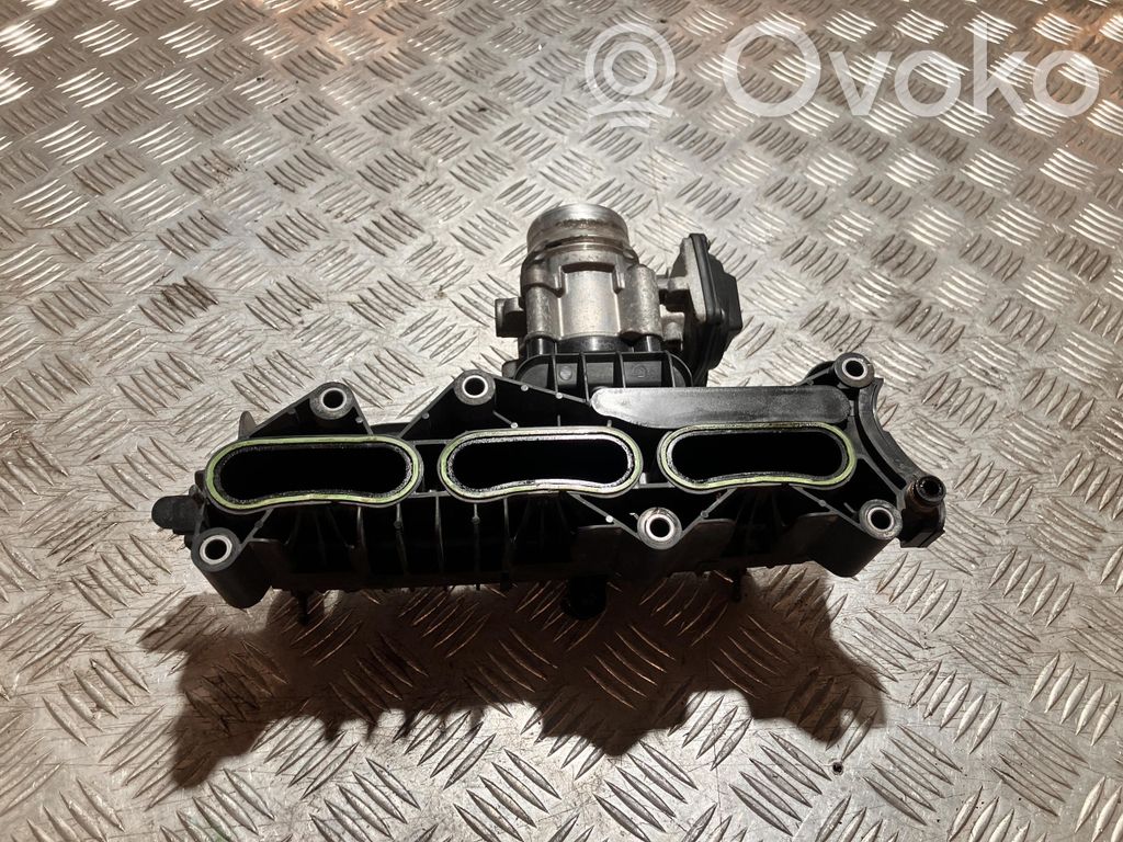 Volvo XC40 Colector de admisión 