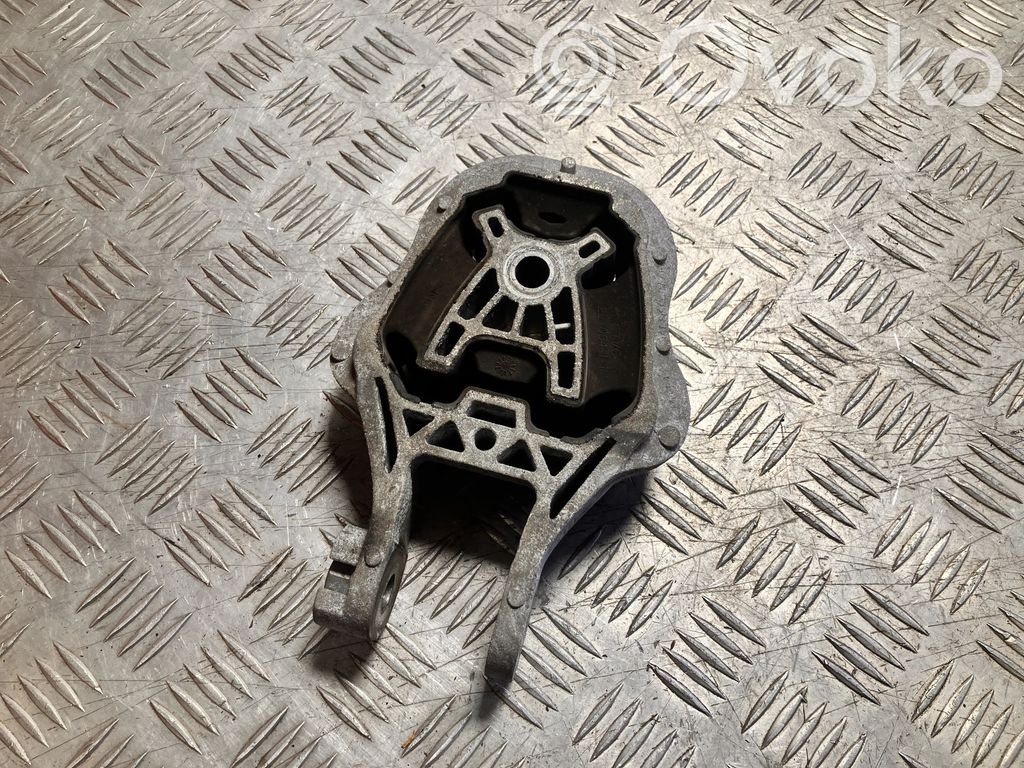 BMW 1 F70 Gearbox mounting bracket 