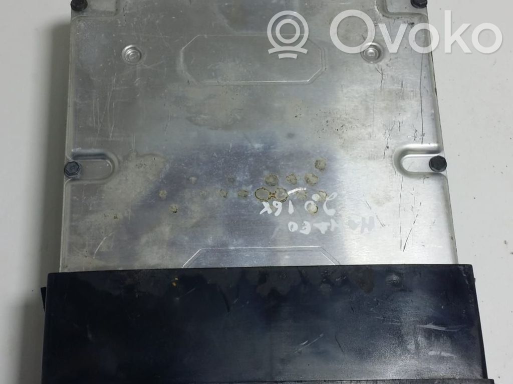 Ford Mondeo MK II Engine control unit/module 