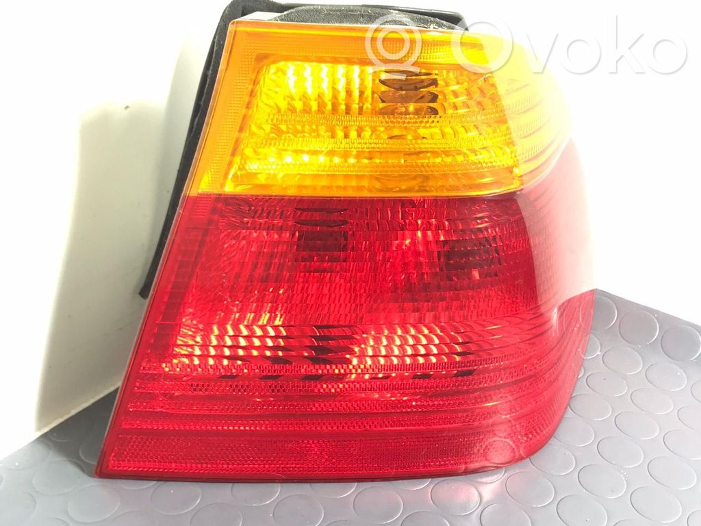 BMW 3 E46 Galinis žibintas kėbule 