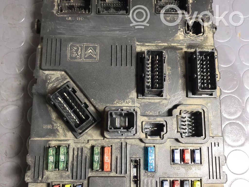 Citroen C3 Módulo de fusible 