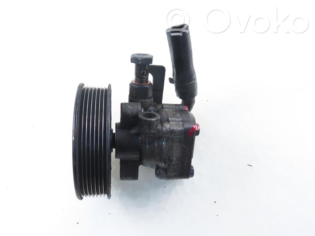 Ohjaustehostimen pumppu