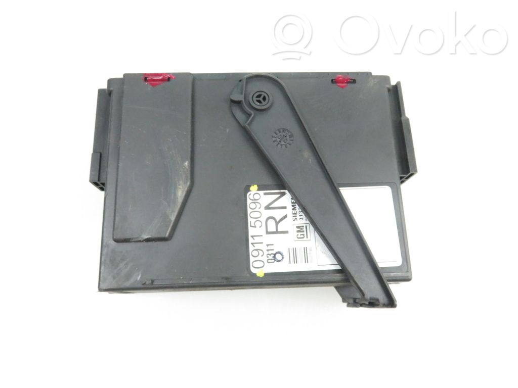 Opel Corsa C Kėbulo modulis 