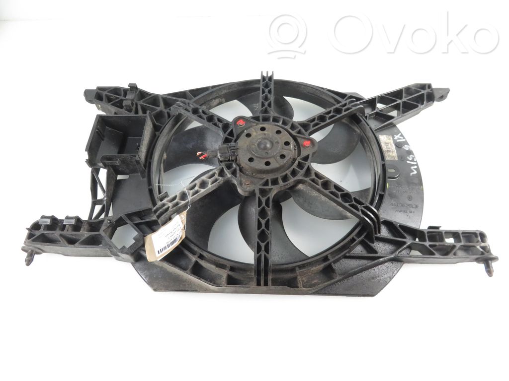 Renault Laguna I Elektrisks radiatoru ventilators 