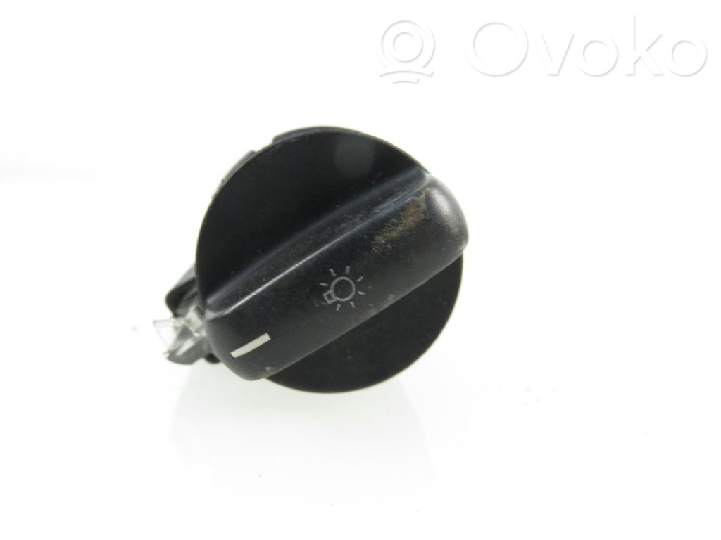 Light switch   8363683,8363683
