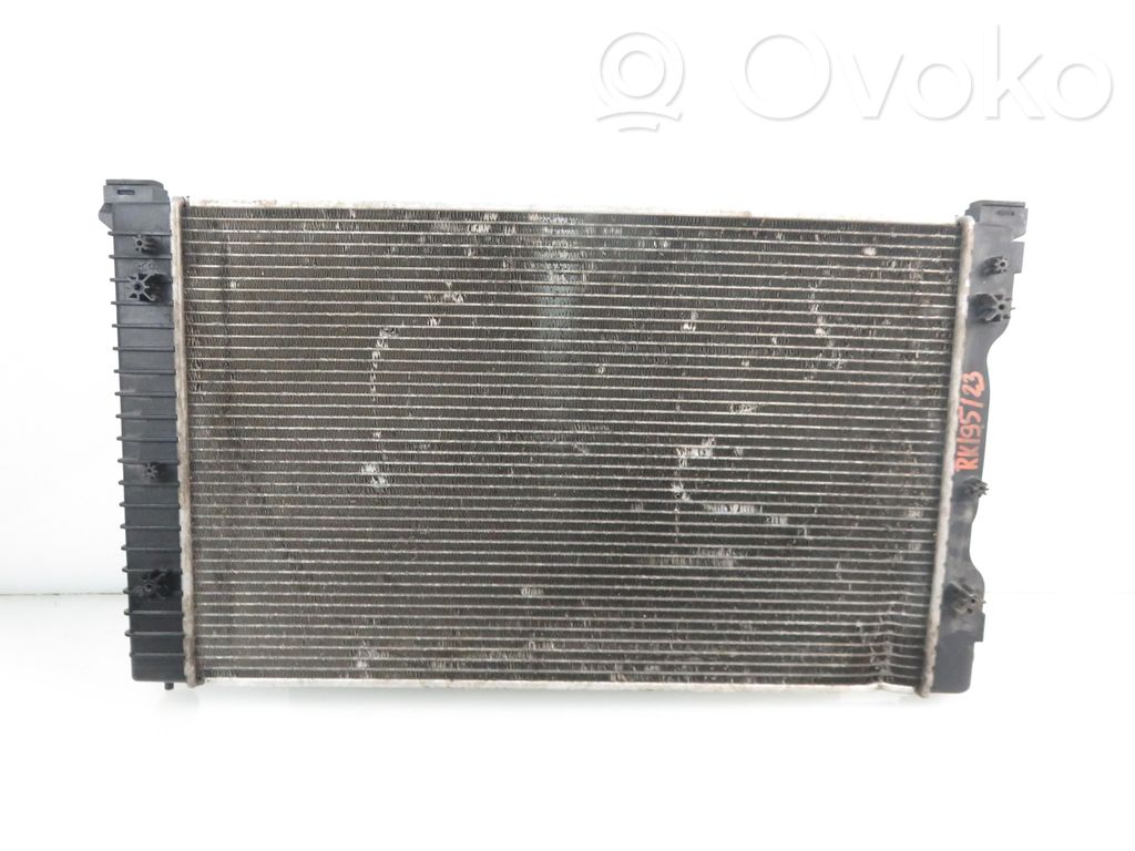 Audi A4 S4 B7 8E 8H Chłodnica 