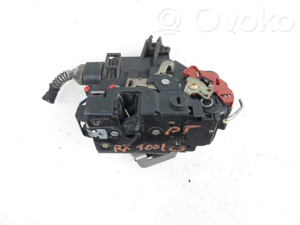 Audi A4 S4 B6 8E 8H Încuietoare ușă spate 