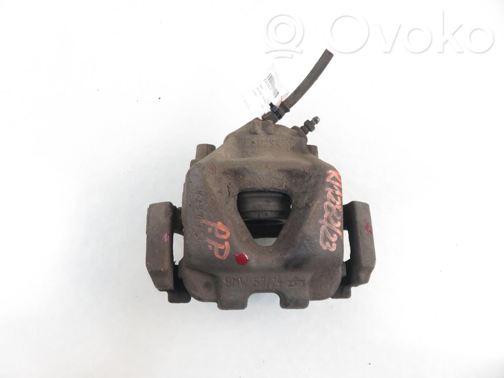 Front brake caliper