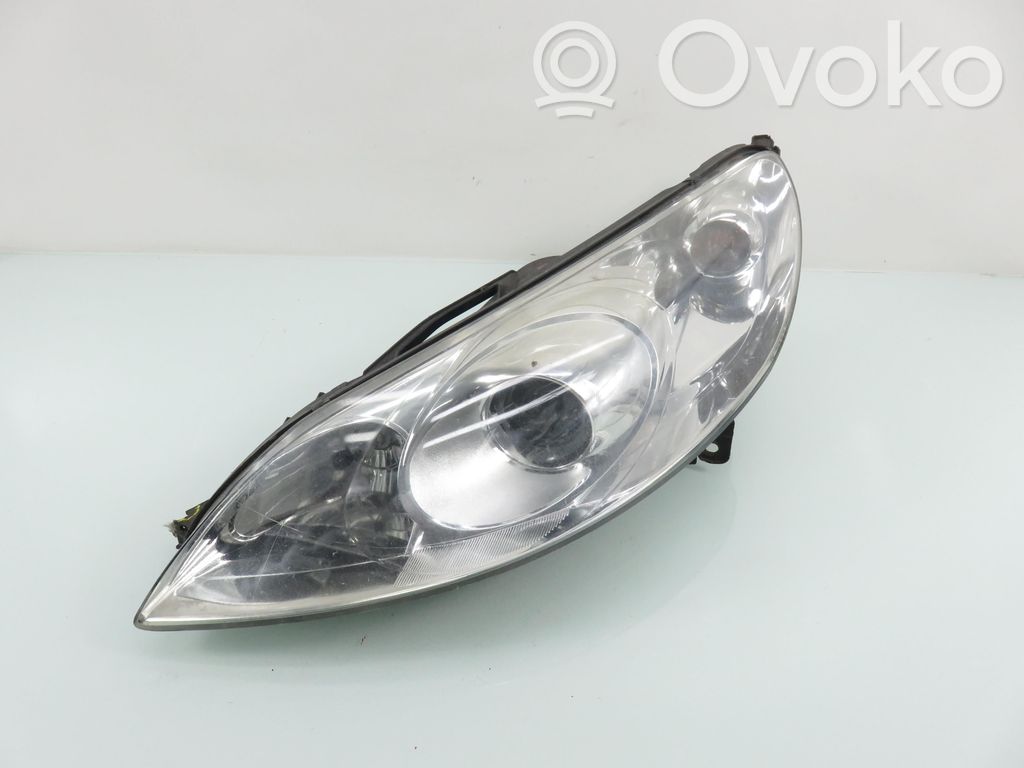 Peugeot 407 Lampa przednia 