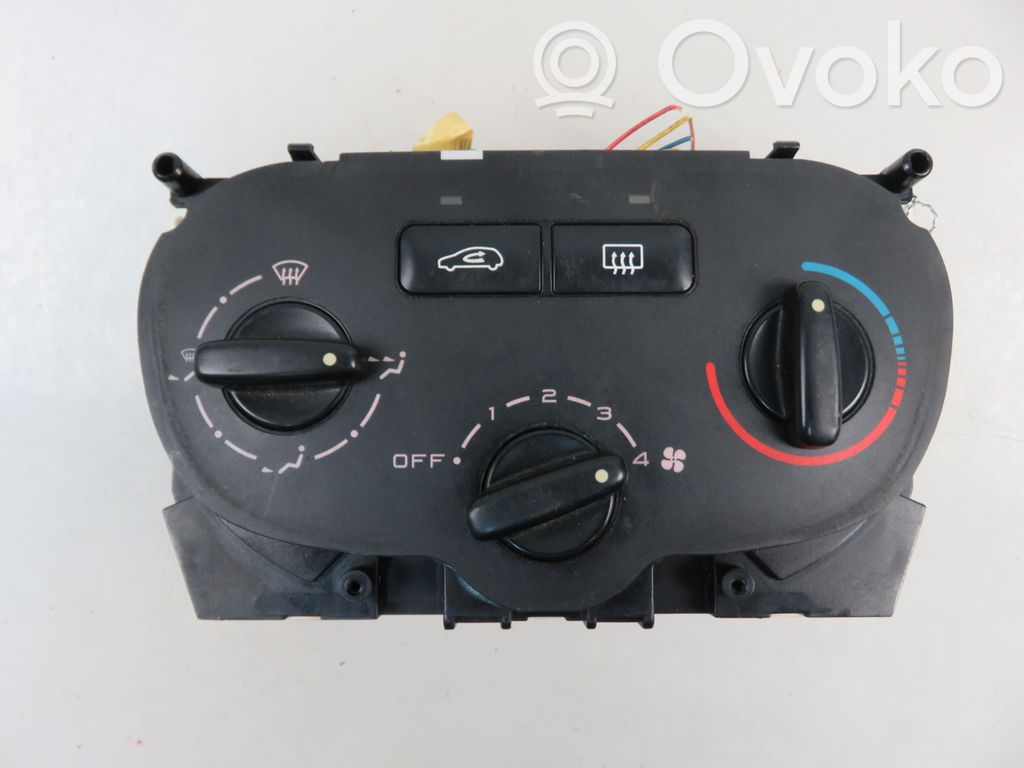 Interruptor de control del ventilador interior   142140000,142140000
