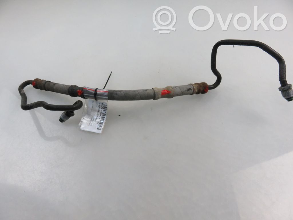 Tuyau de direction assistée