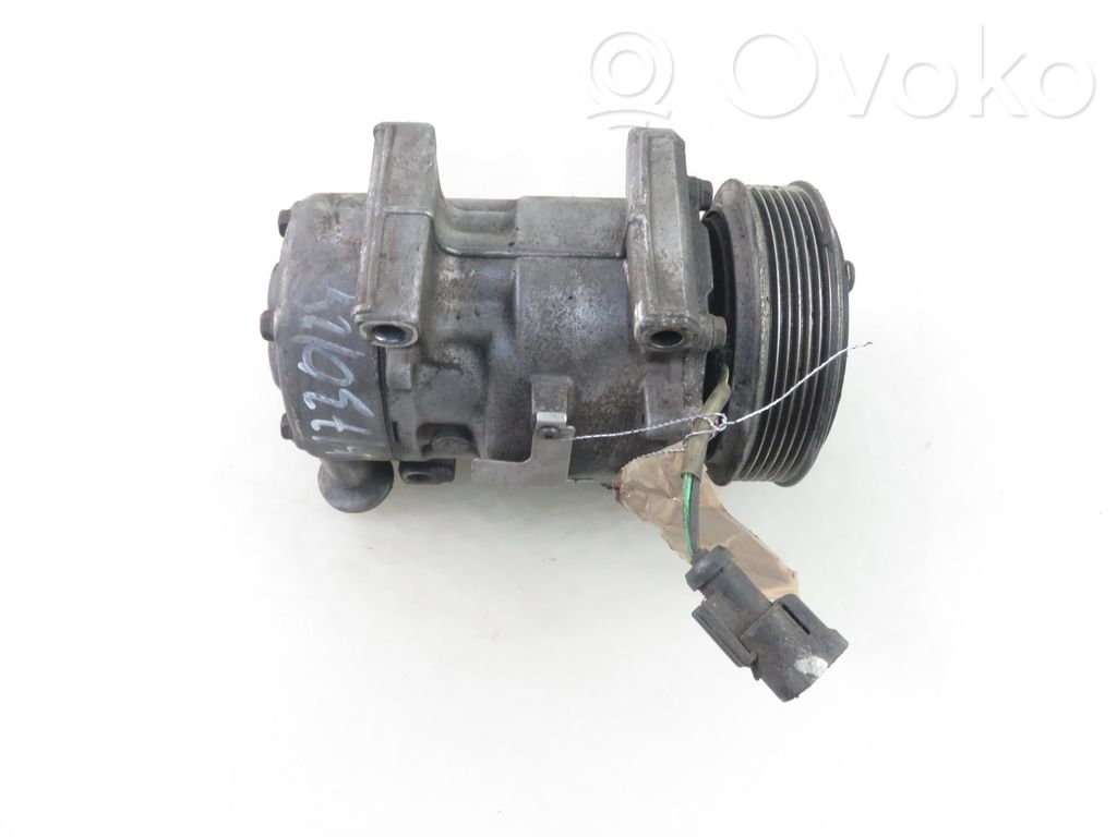 Ford Fiesta Air conditioning (A/C) compressor (pump) 