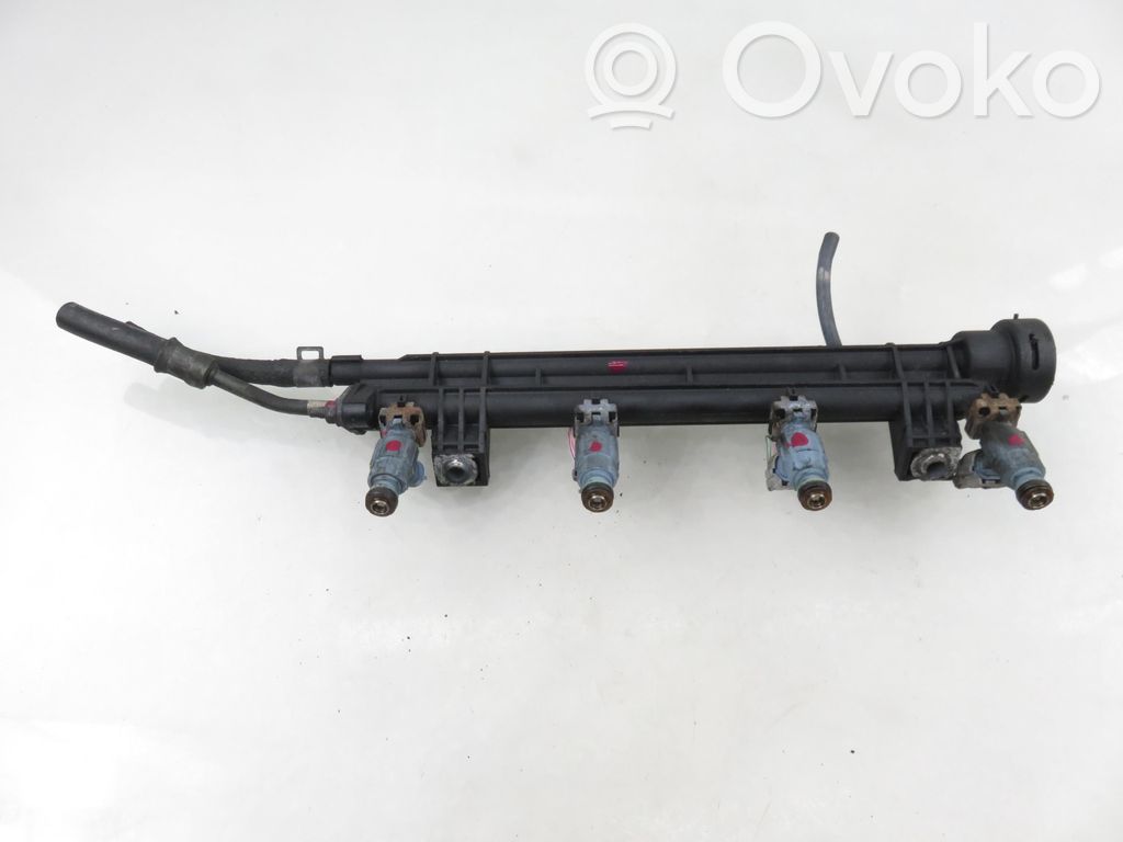 Hyundai Sonata Tubo principal de alimentación del combustible 
