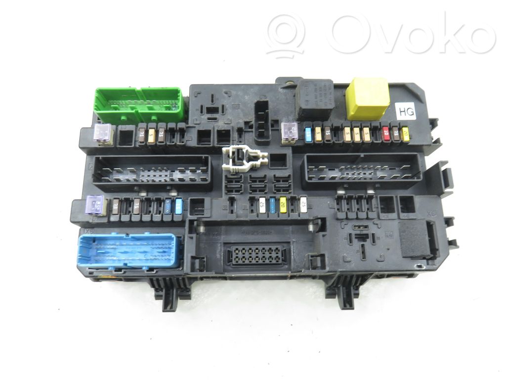 Opel Zafira B Unidad de control del BSM 