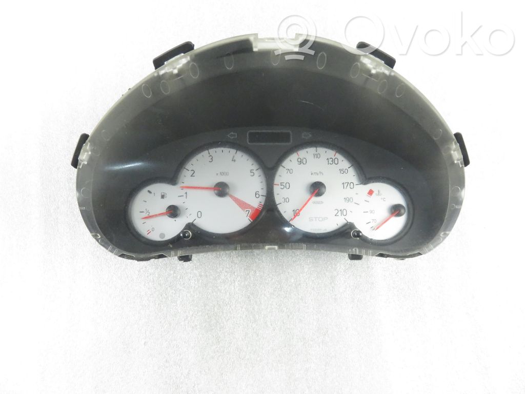 Peugeot 206 Nopeusmittari (mittaristo) 
