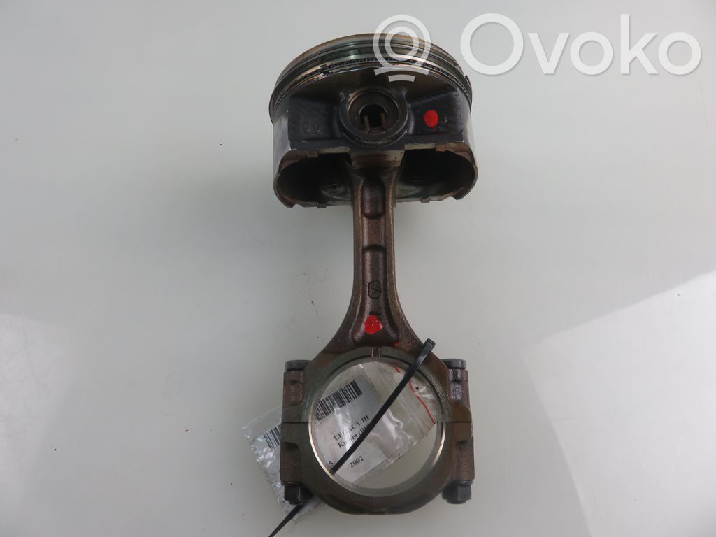 Piston avec bielle
