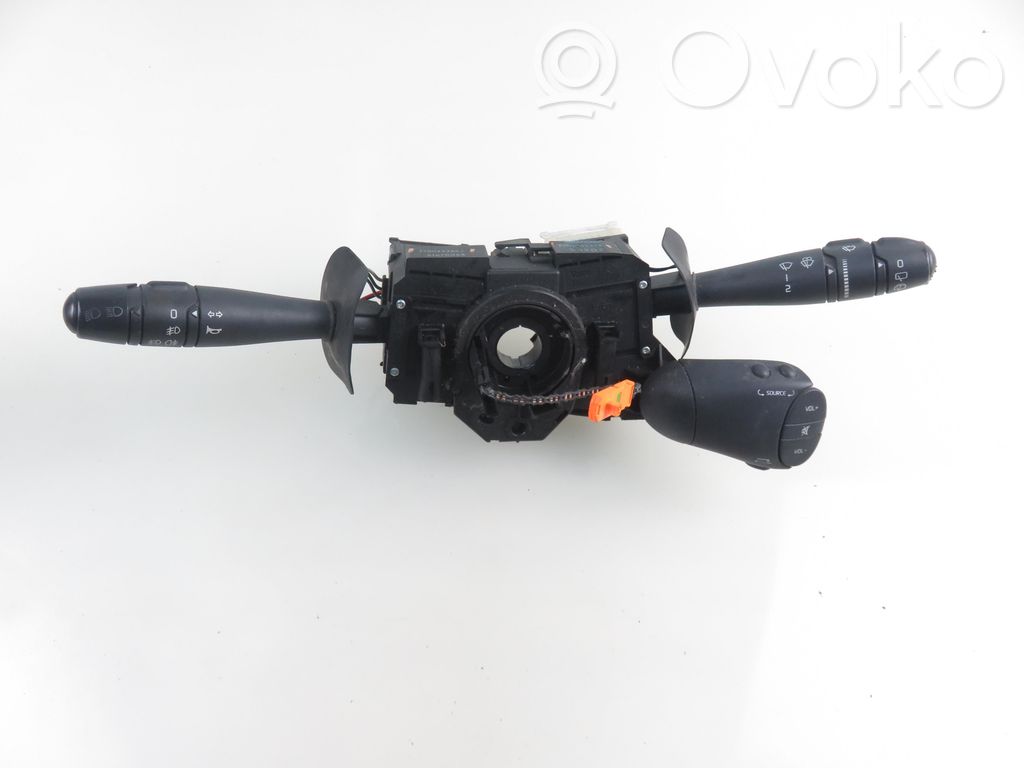 Renault Clio II Wiper turn signal indicator stalk/switch 