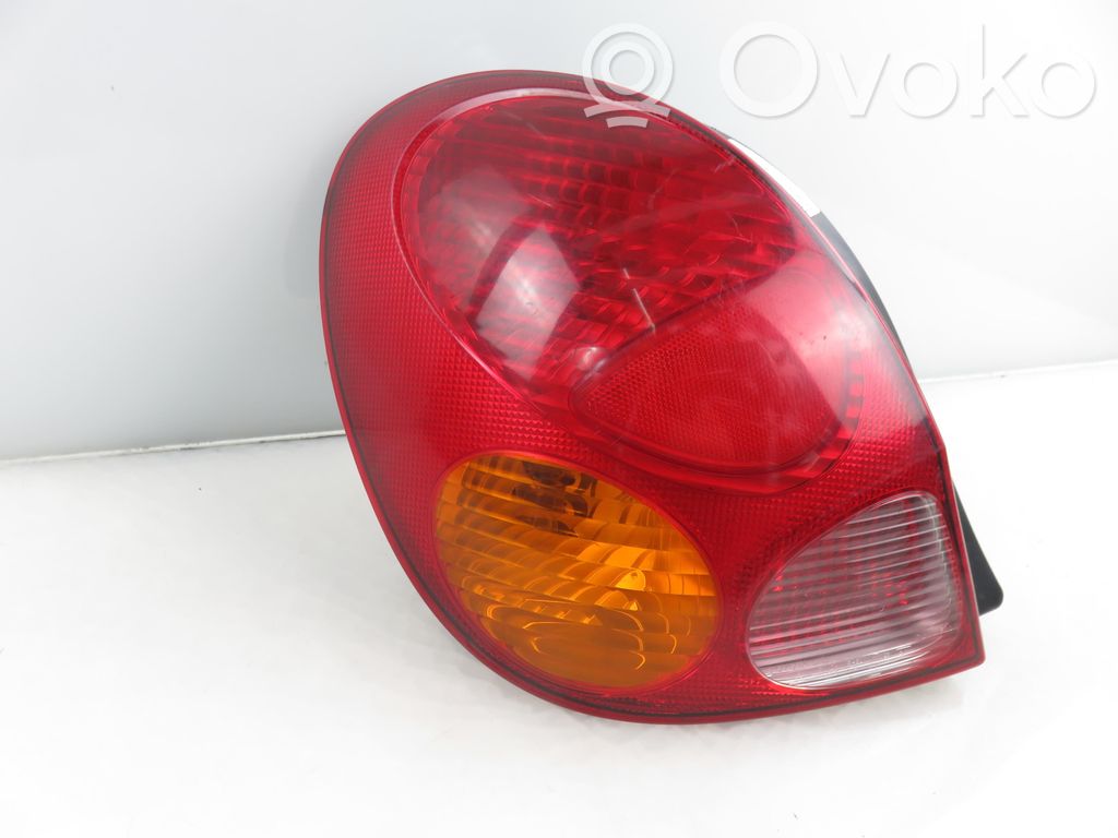 Toyota Corolla E110 Luz trasera/de freno 