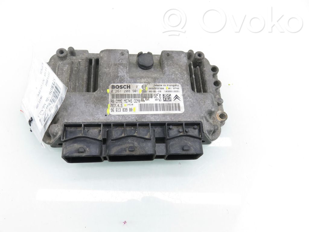 Peugeot 206 CC Engine control unit/module 