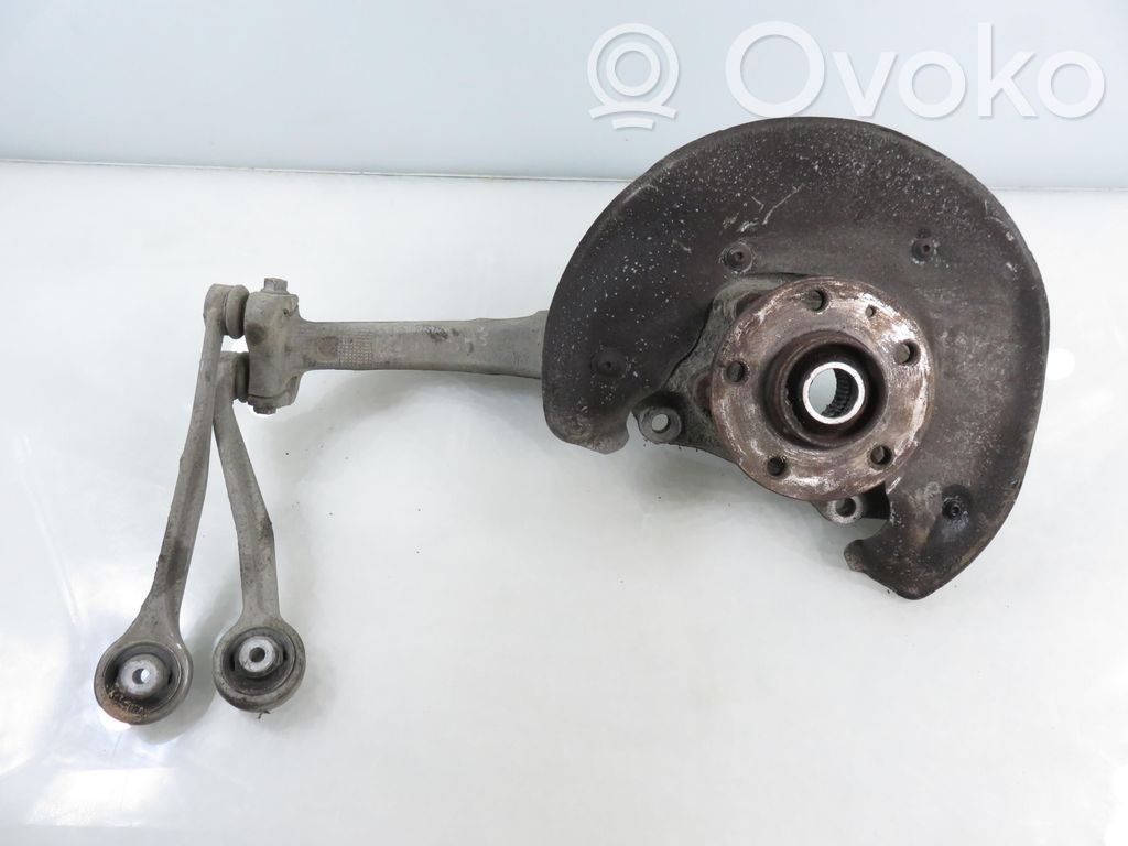 Audi A4 S4 B8 8K Fuso a snodo con mozzo ruota anteriore 