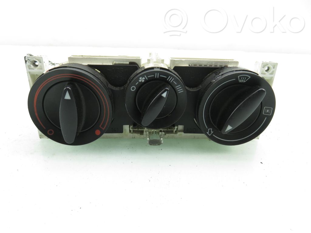 Audi A4 S4 B5 8D Comutator control ventilator interior 
