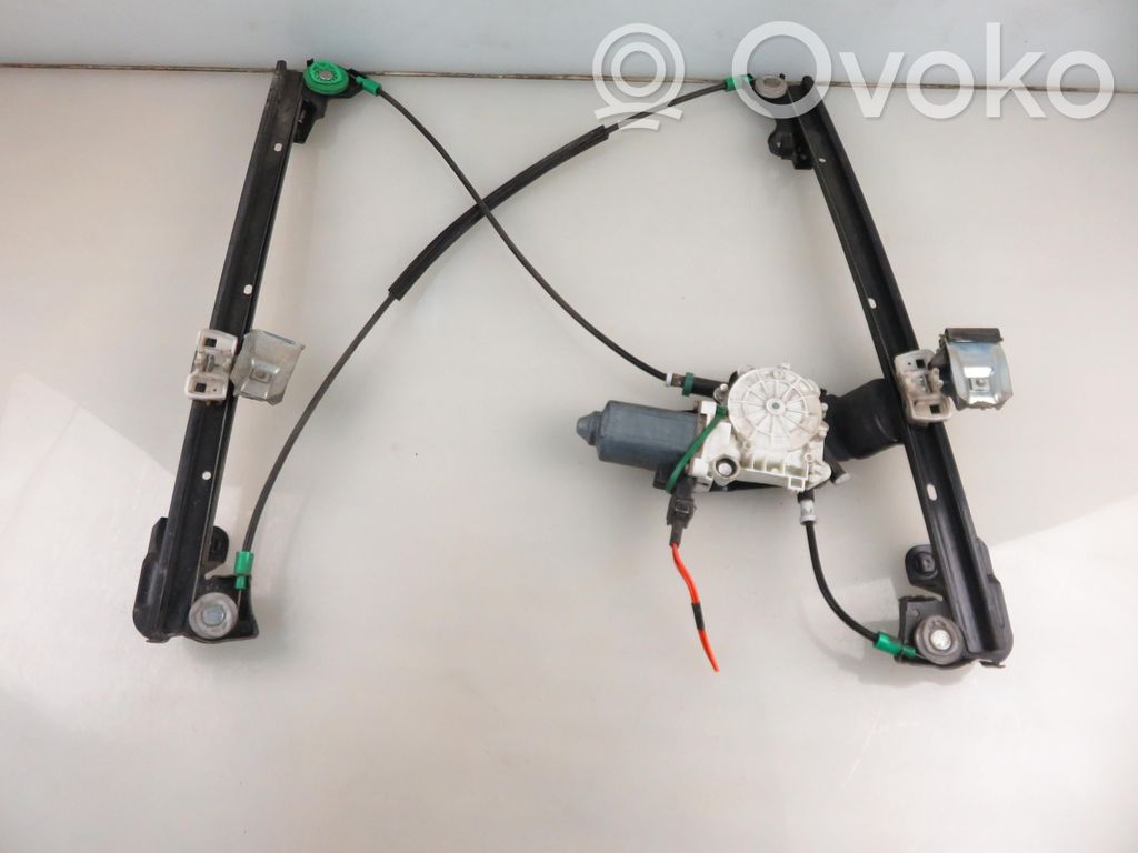 Land Rover Freelander Elektryczny podnośnik szyby drzwi przednich 
