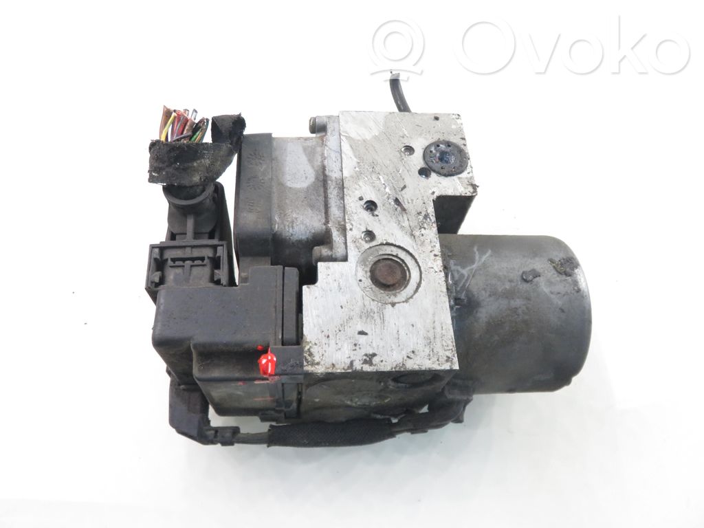Audi A4 S4 B5 8D ABS Blokas 