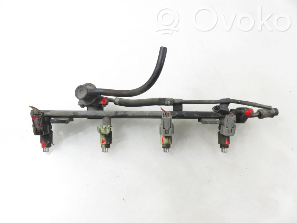 Mitsubishi Outlander Polttoainepääputki 