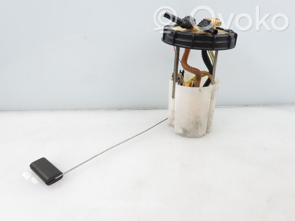 Renault Master III Pompe à carburant 