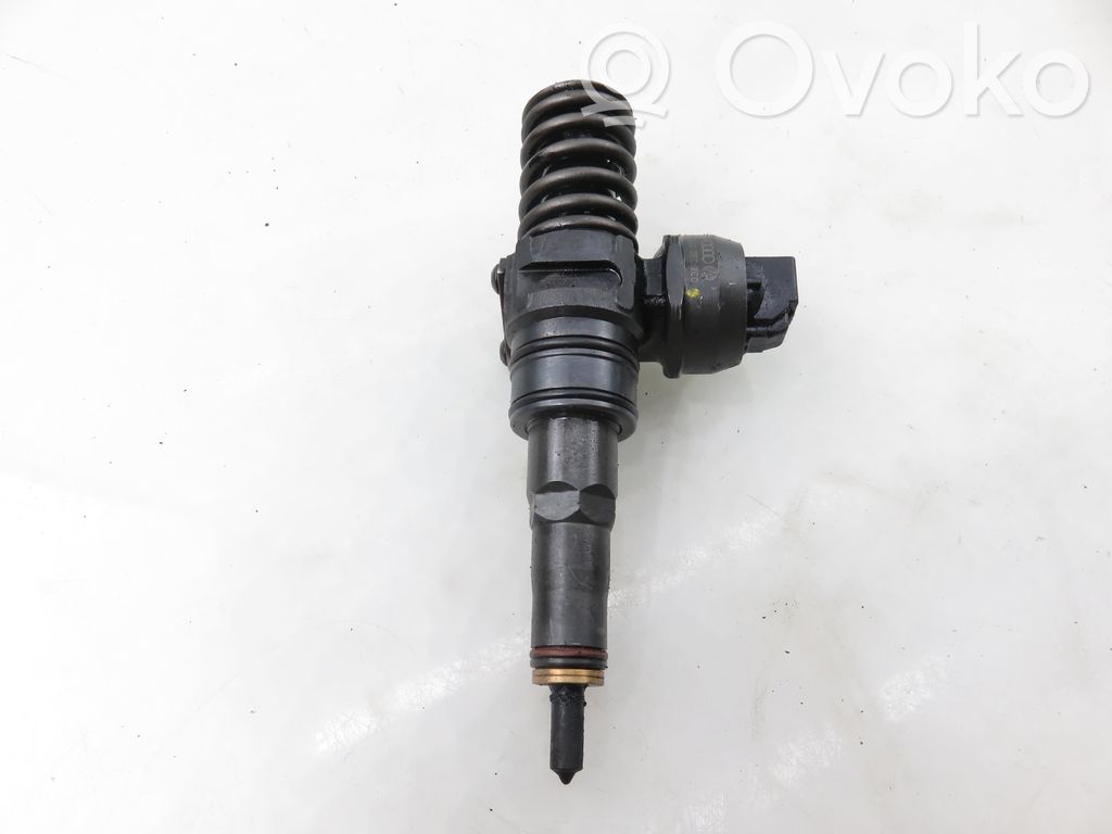 Audi A4 S4 B6 8E 8H Inyector de combustible 
