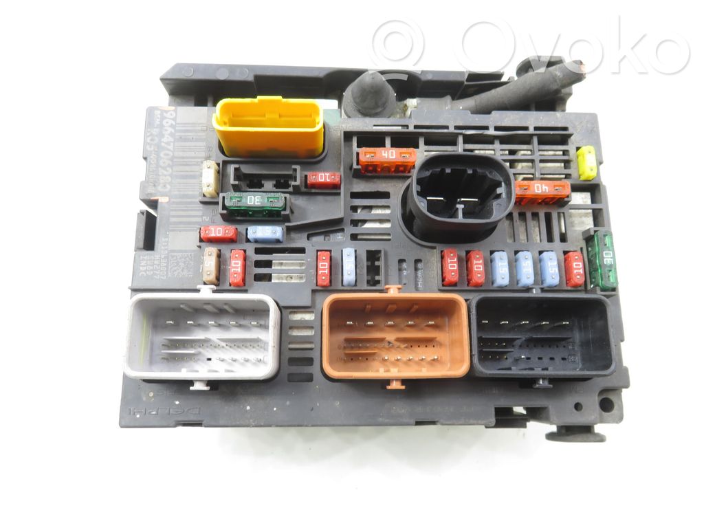 Peugeot Traveller Unidad de control del BSM