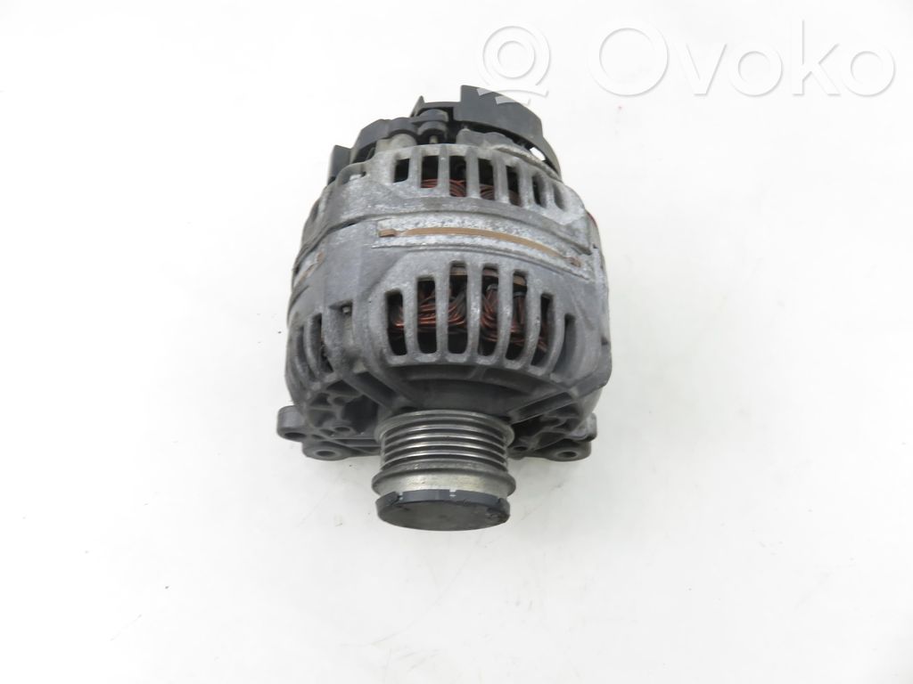 Audi A4 S4 B6 8E 8H Generatorius
