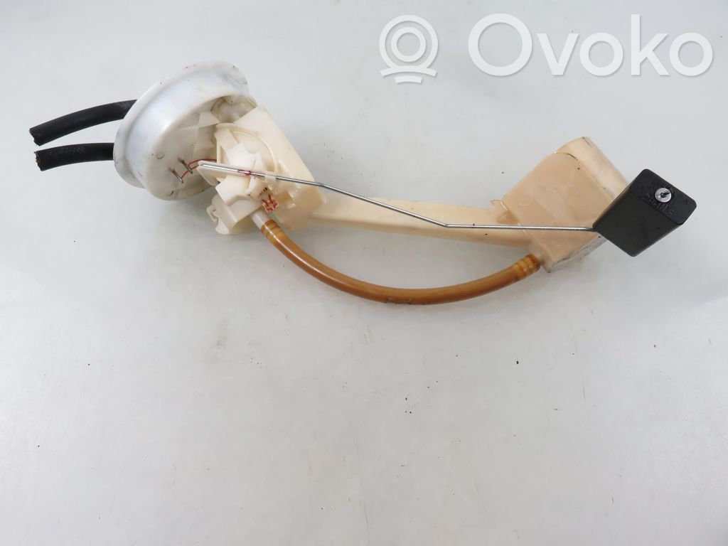 Audi A4 S4 B5 8D Senzor nivel combustibil 