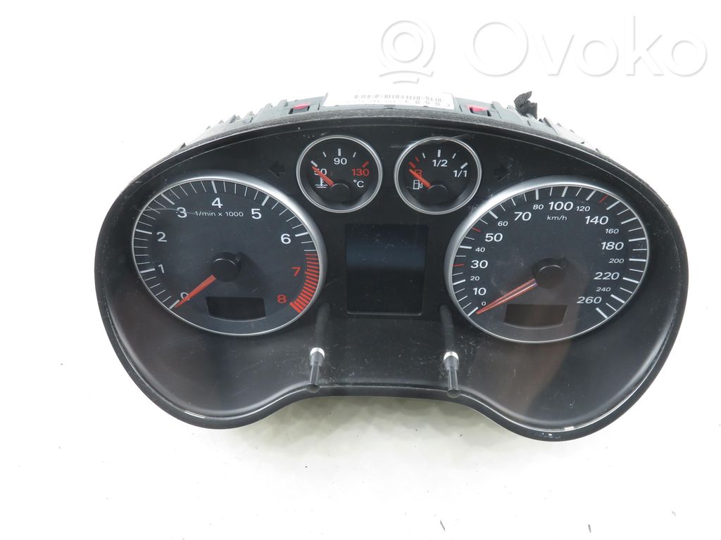 Opel Corsa C Vitezometru (grup de instrumente)