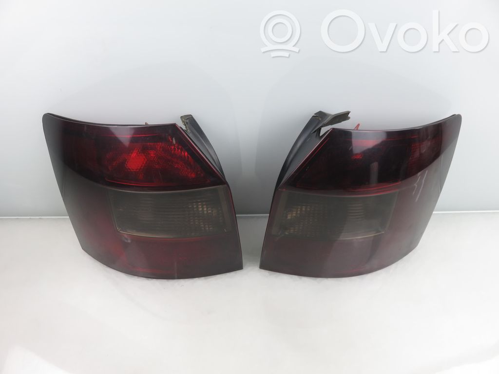 Audi A4 S4 B6 8E 8H Set lămpi spate 
