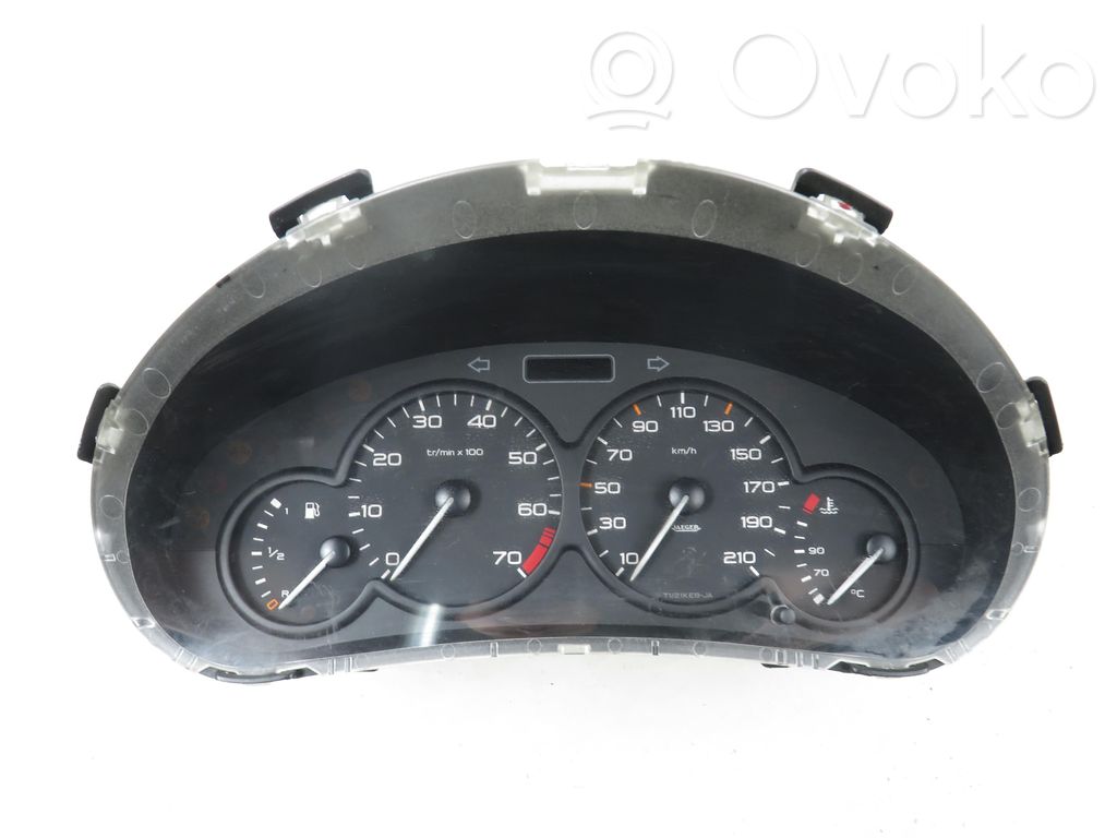 Peugeot 206 Speedometer (instrument cluster)