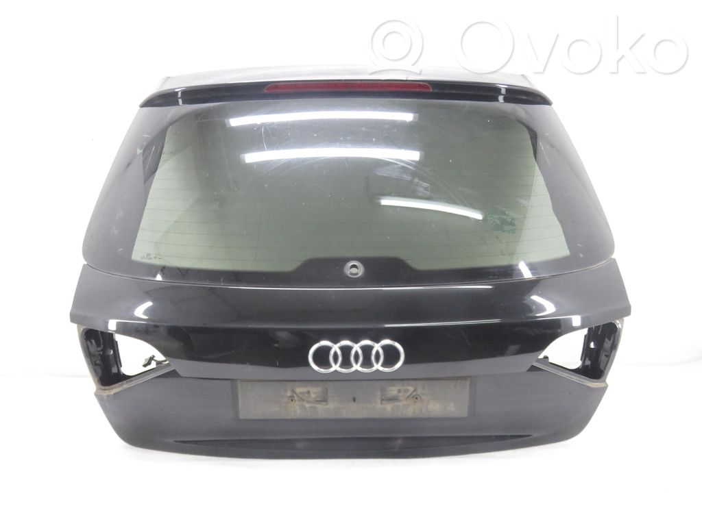 Audi A4 S4 B8 8K Heckklappe Kofferraumdeckel