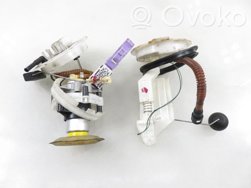 Audi A4 S4 B6 8E 8H In-tank fuel pump