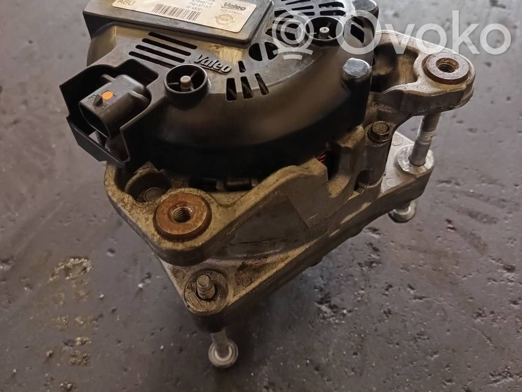 Opel Astra K Ģenerators 