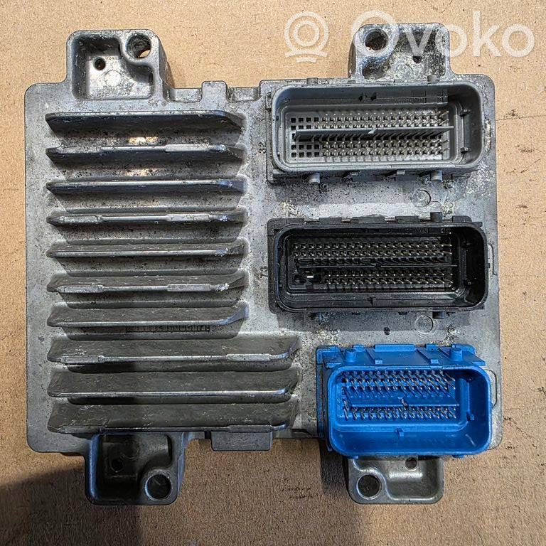 Opel Corsa E Engine control unit/module 