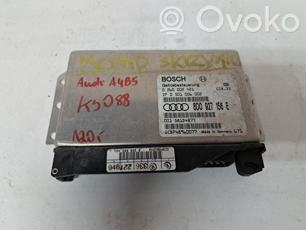 Unité de commande, module ECU de moteur   8D0927156F