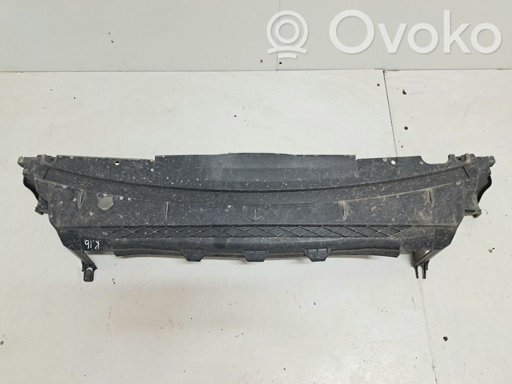 Volvo S60 Front bumper skid plate/under tray 